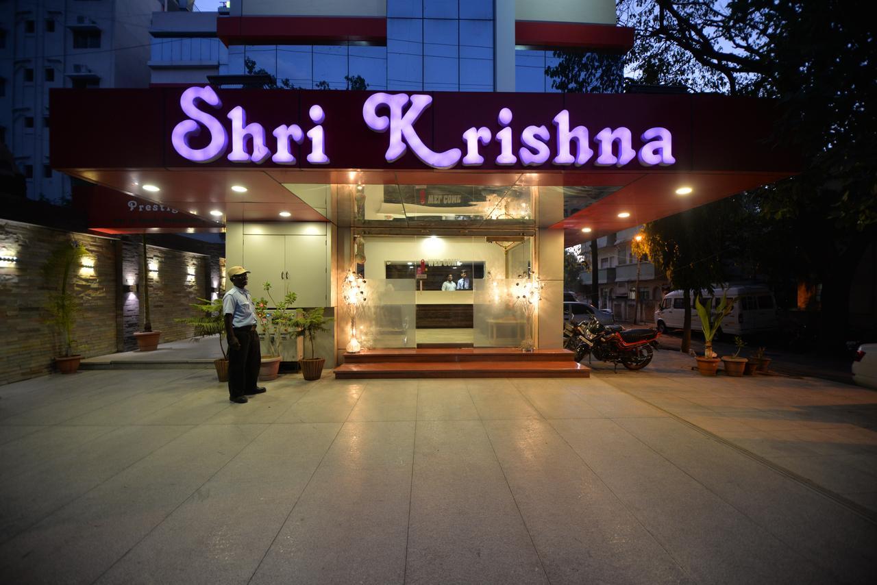 Hotel Radhe Krishna Solapur Exterior photo